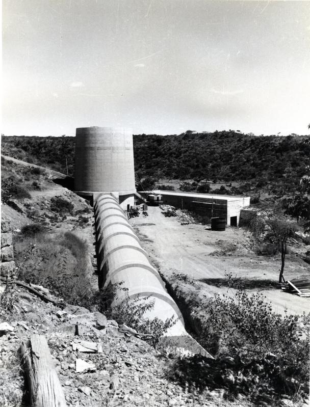 momapix_209796_pos_19