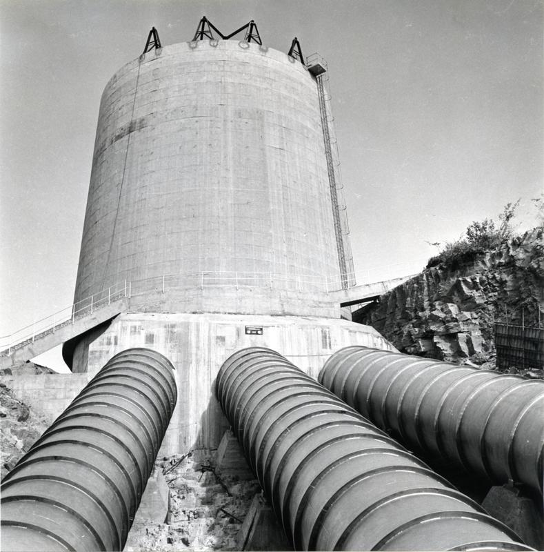 momapix_209797_pos_11