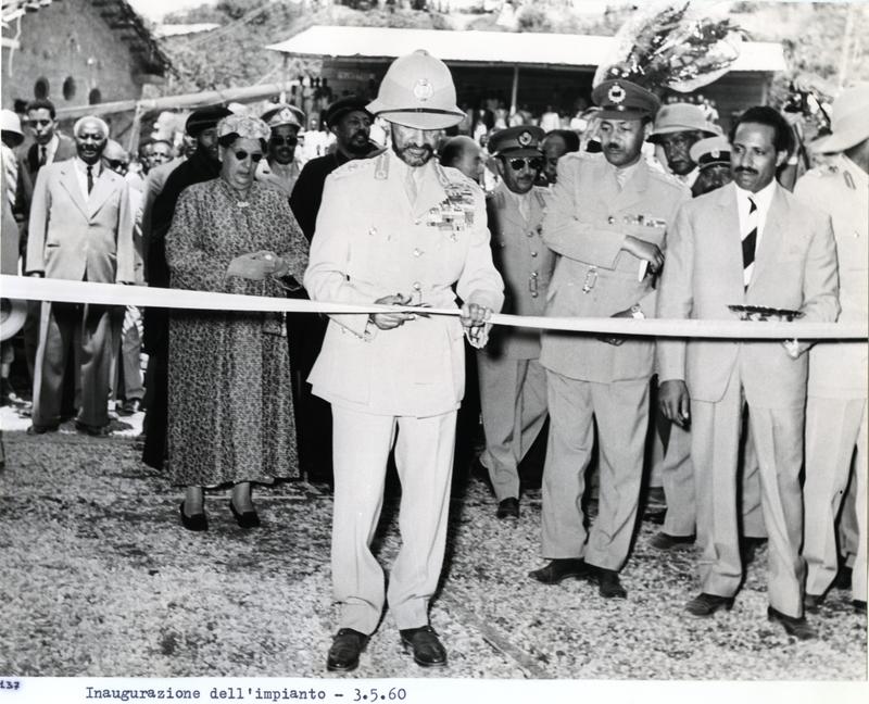 momapix_209815_pos_26