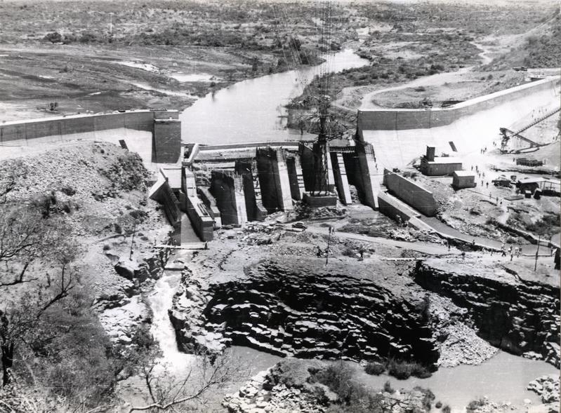 momapix_210489_pos_17