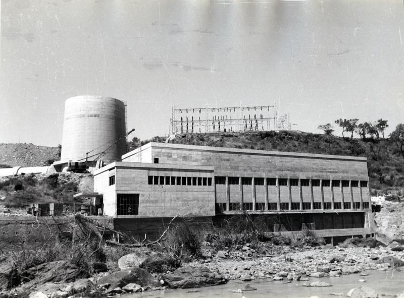 momapix_210521_pos_4