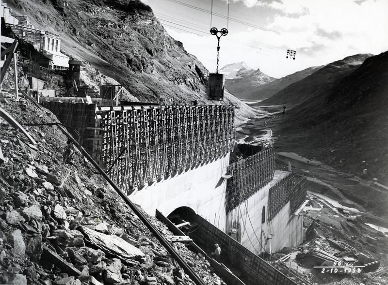 momapix_213937_pos_66