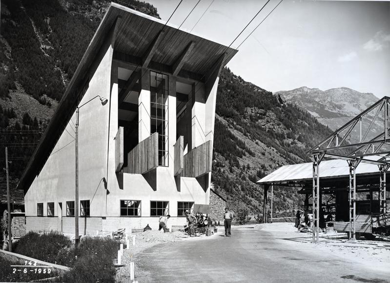 momapix_214100_pos_49