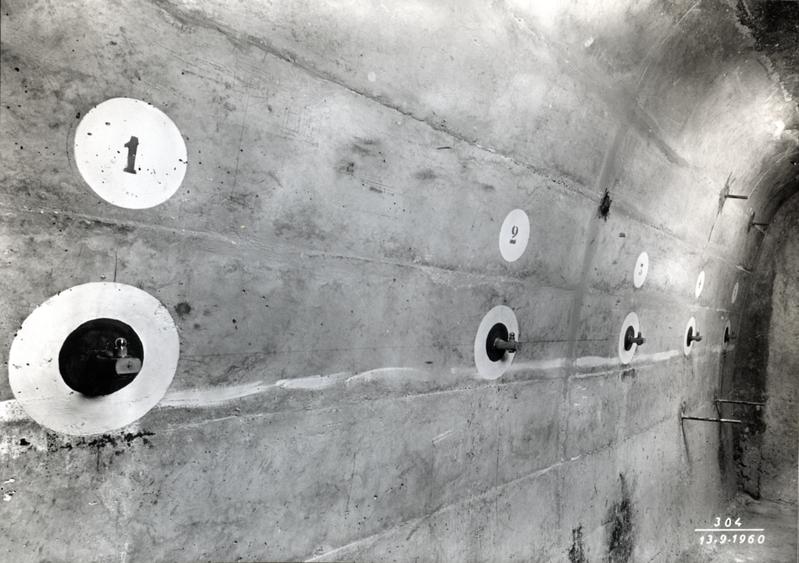 momapix_214257_pos_39