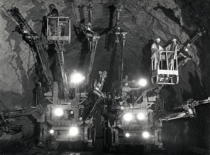 momapix_214875_pos_20