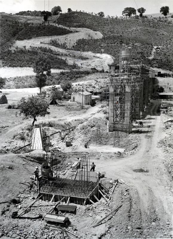 momapix_215300_pos_22