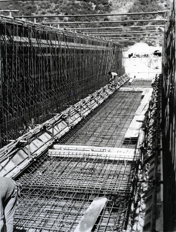 momapix_215307_pos_16