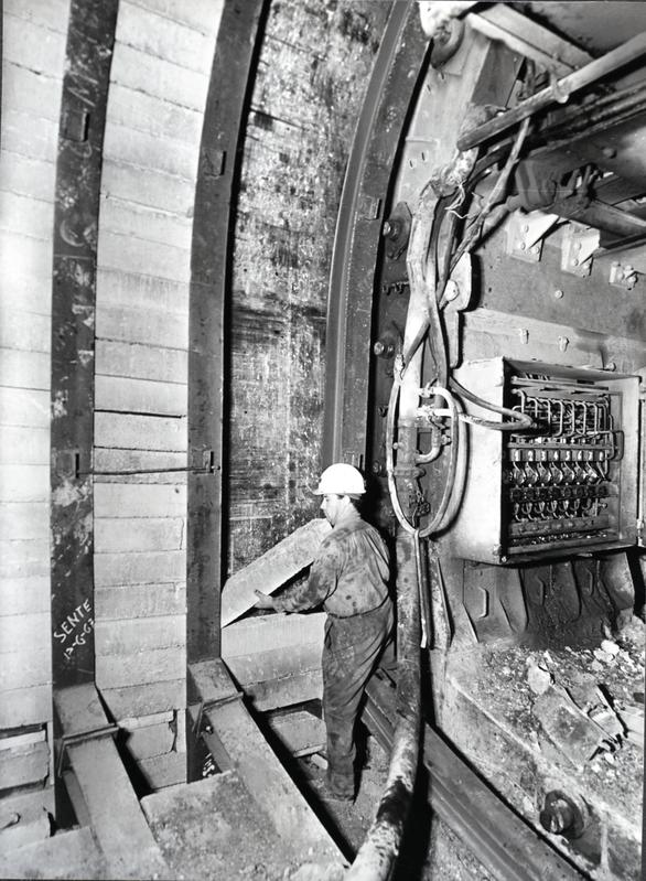 momapix_215320_pos_6