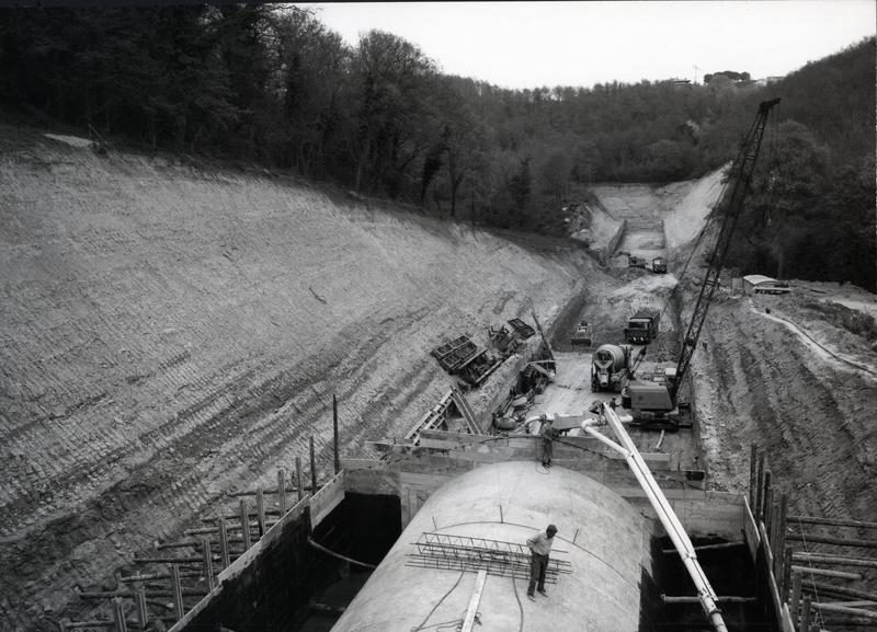 momapix_217415_pos_86