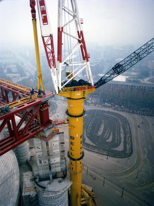 momapix_218580_pos_31