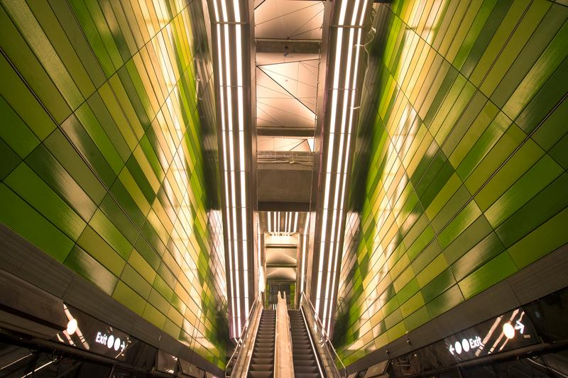 momapix_220398_pos_18