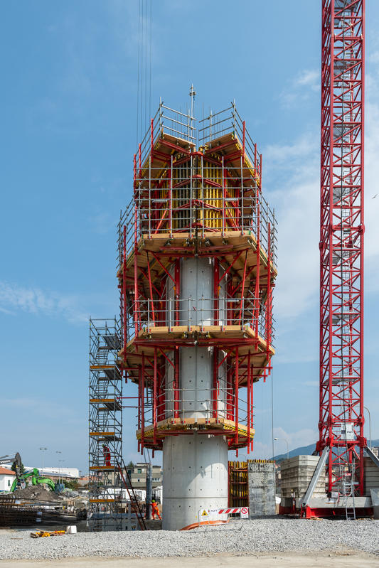 momapix_224223_pos_88