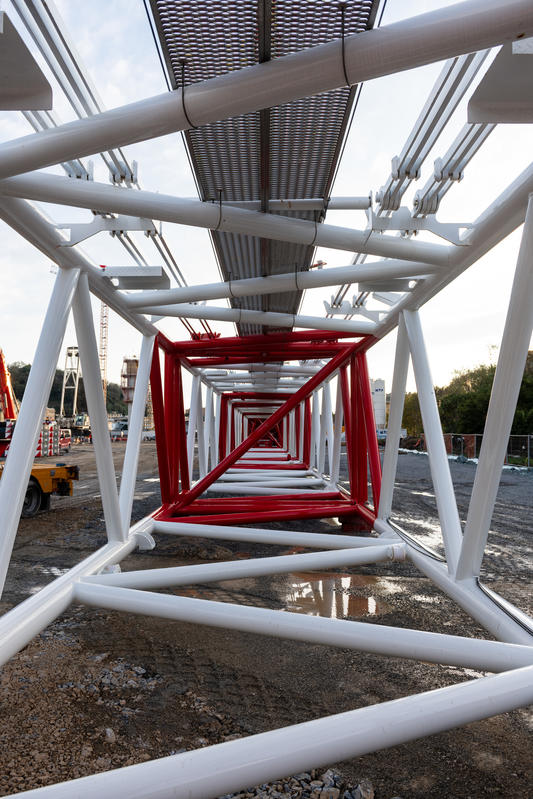 momapix_229990_pos_71