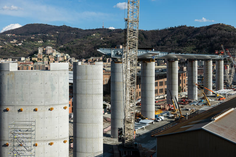 momapix_232855_pos_45