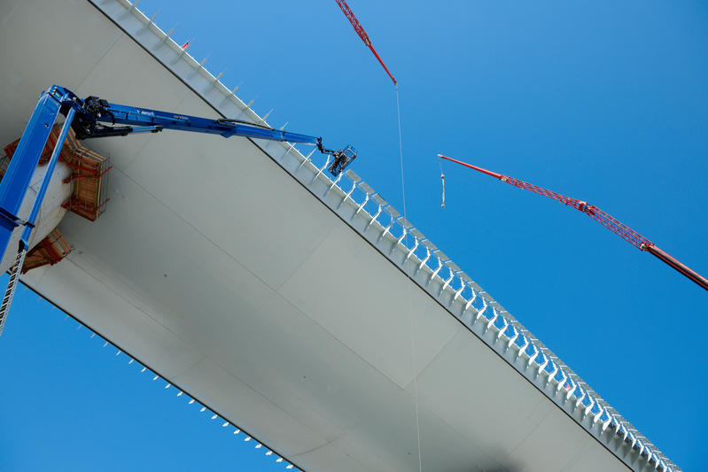 momapix_238616_pos_101