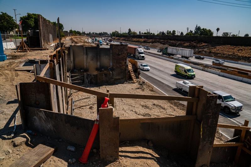 momapix_240482_pos_11