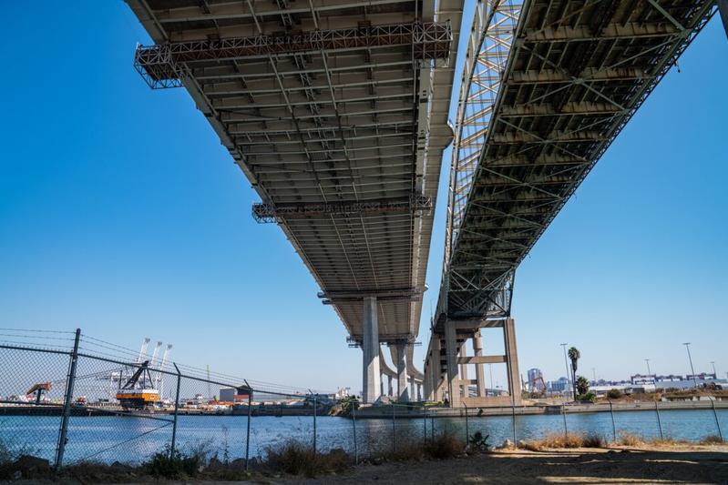 momapix_240539_pos_1