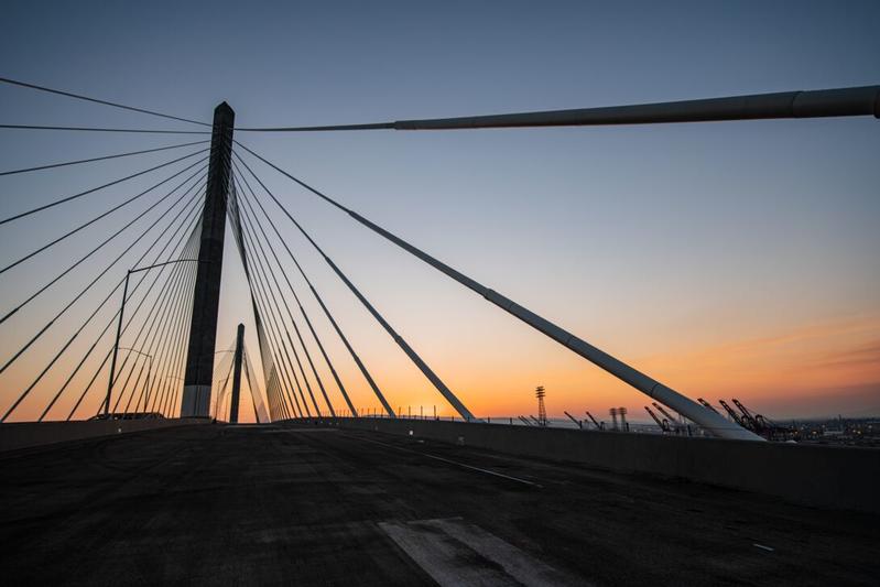 momapix_240586_pos_33