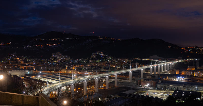 momapix_243087_pos_2