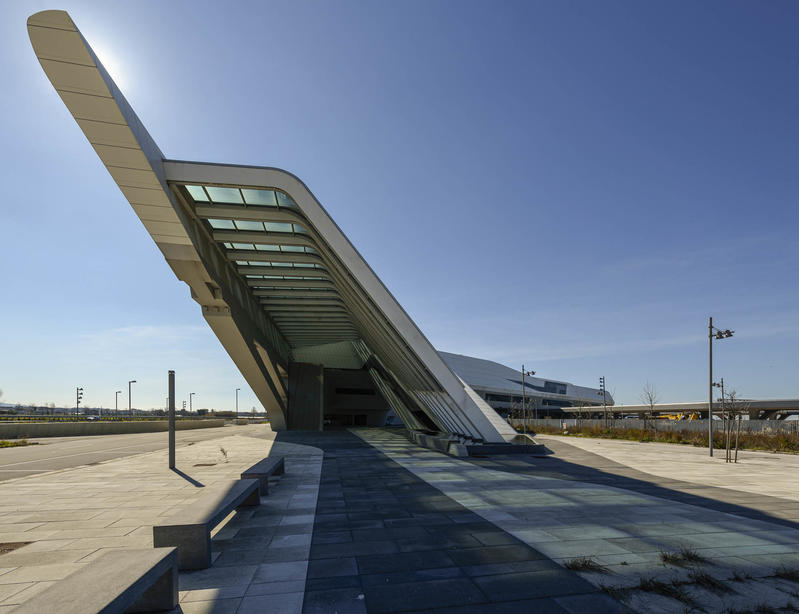 momapix_244920_pos_8