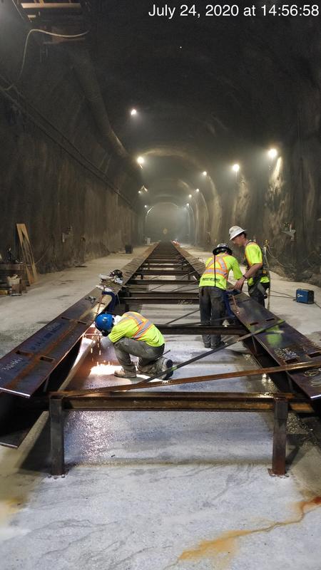 momapix_253138_pos_1