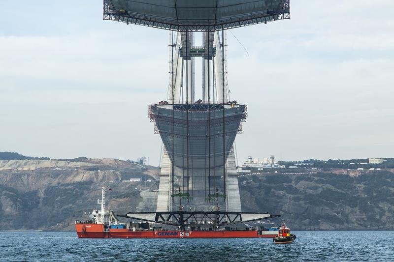 momapix_331755_pos_52