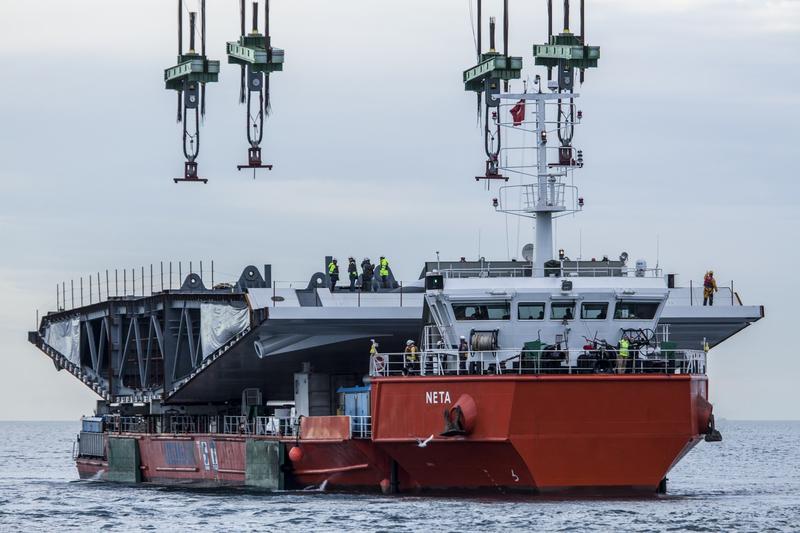 momapix_331759_pos_58