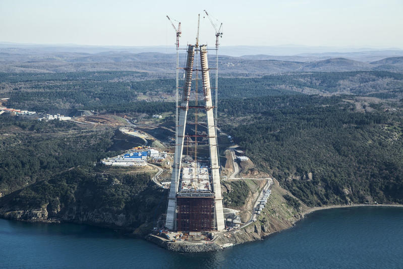 momapix_332934_pos_106