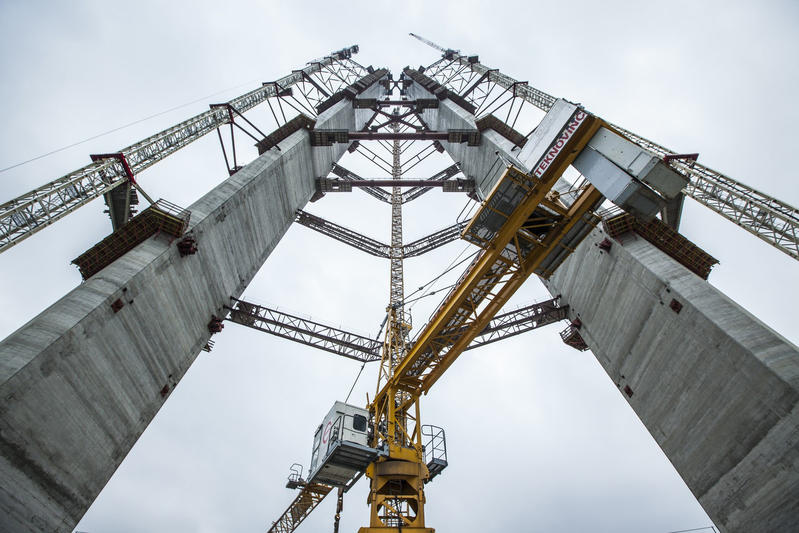 momapix_332952_pos_104