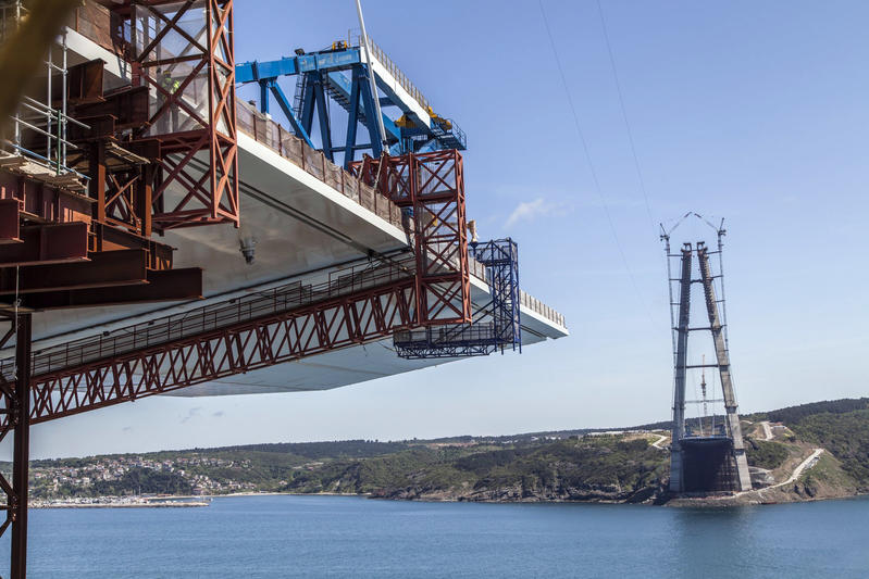 momapix_333291_pos_91