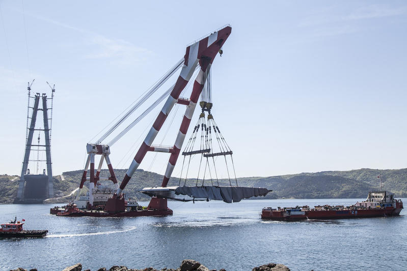 momapix_333299_pos_94