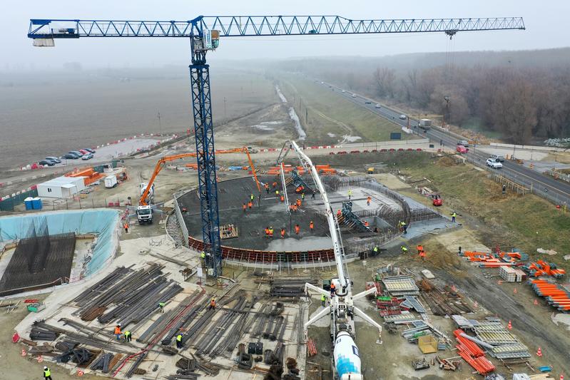 momapix_334451_pos_46