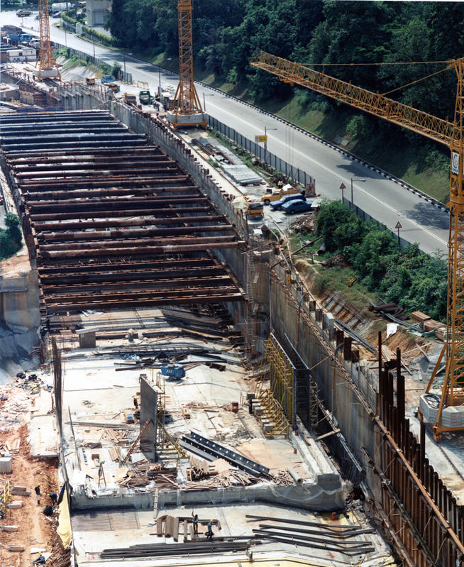 momapix_34520_pos_21