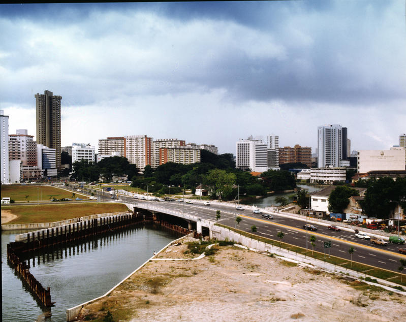 momapix_34527_pos_13