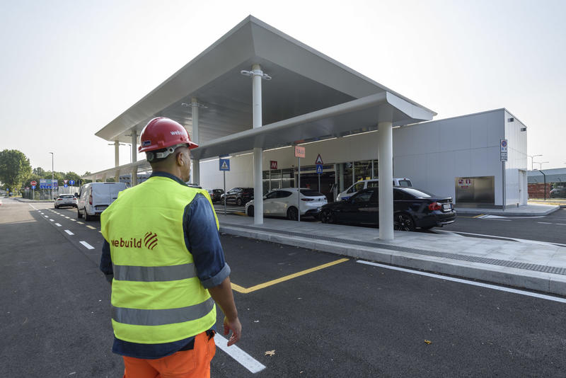 momapix_345795_pos_175