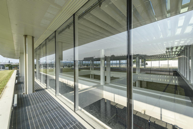 momapix_345804_pos_170