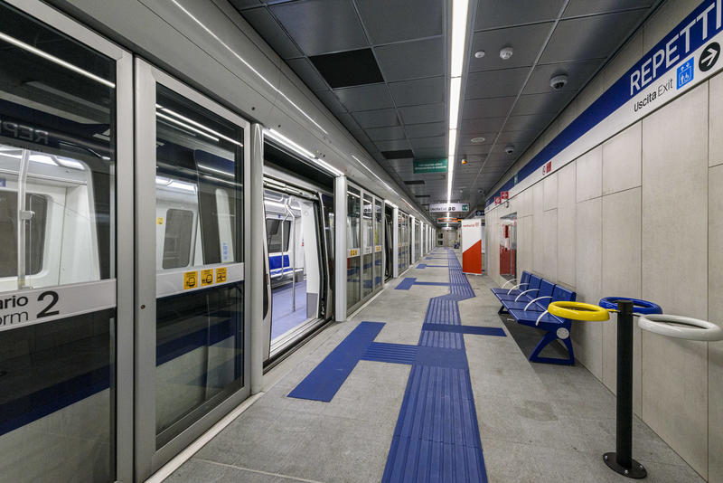 momapix_345919_pos_156