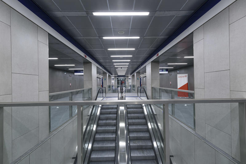 momapix_345926_pos_154