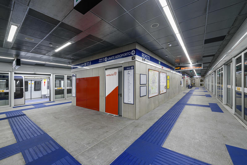 momapix_345928_pos_153