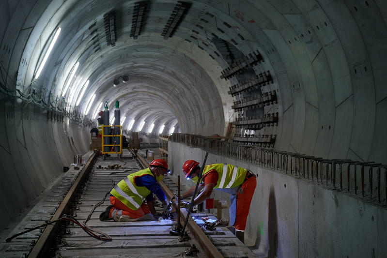 momapix_347621_pos_141