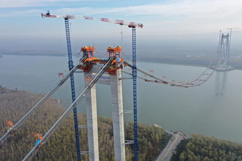 momapix_347999_pos_34