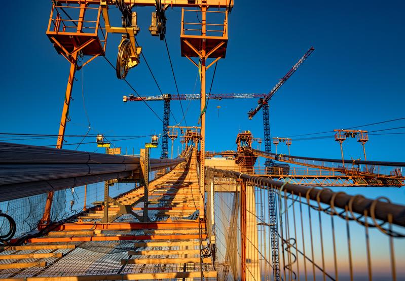 momapix_348044_pos_36