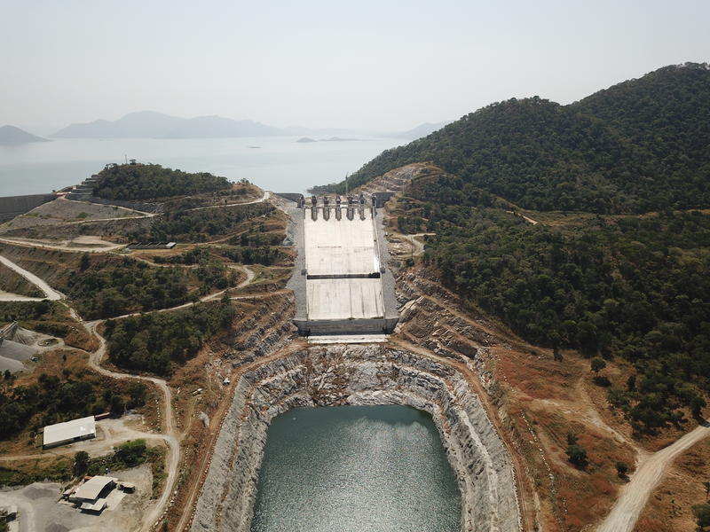 momapix_348889_pos_19