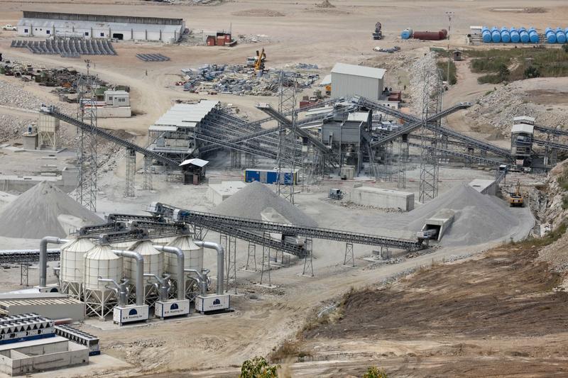 momapix_348892_pos_41