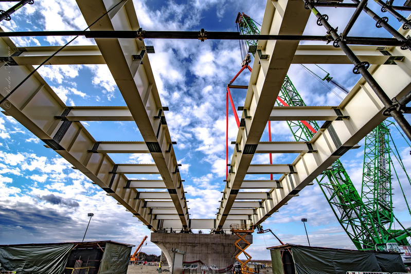 momapix_348998_pos_24