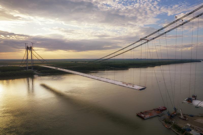 momapix_354235_pos_11