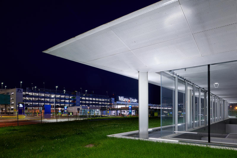 momapix_354824_pos_146