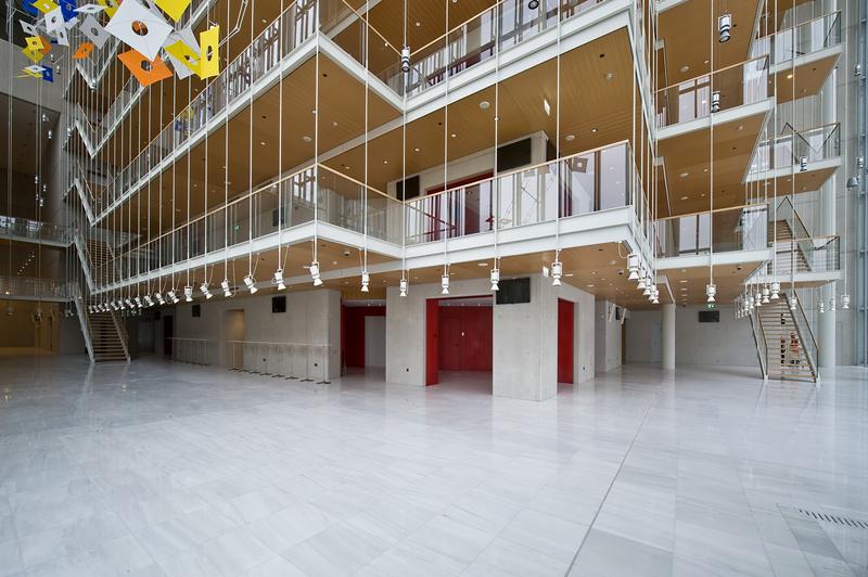 momapix_355720_pos_12