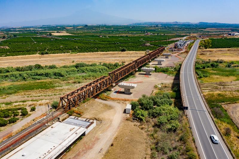 momapix_358810_pos_89