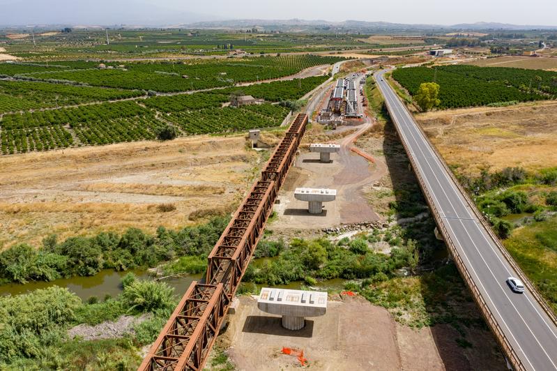 momapix_358818_pos_87